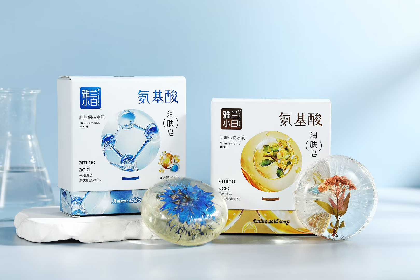 Handmade soap with dried flowers and essential oils 精油手工皂